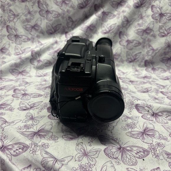 RCA Other - Vintage RCA Autofocus Video Camera